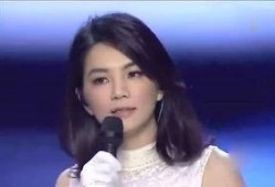 娱乐爆料妹,明星幕后故事大公开！